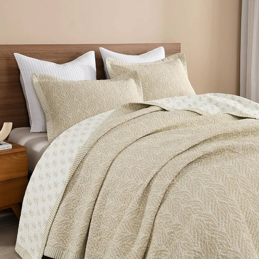 Botanical Cotton Quilt Set With Lightweight Quilted Comforter