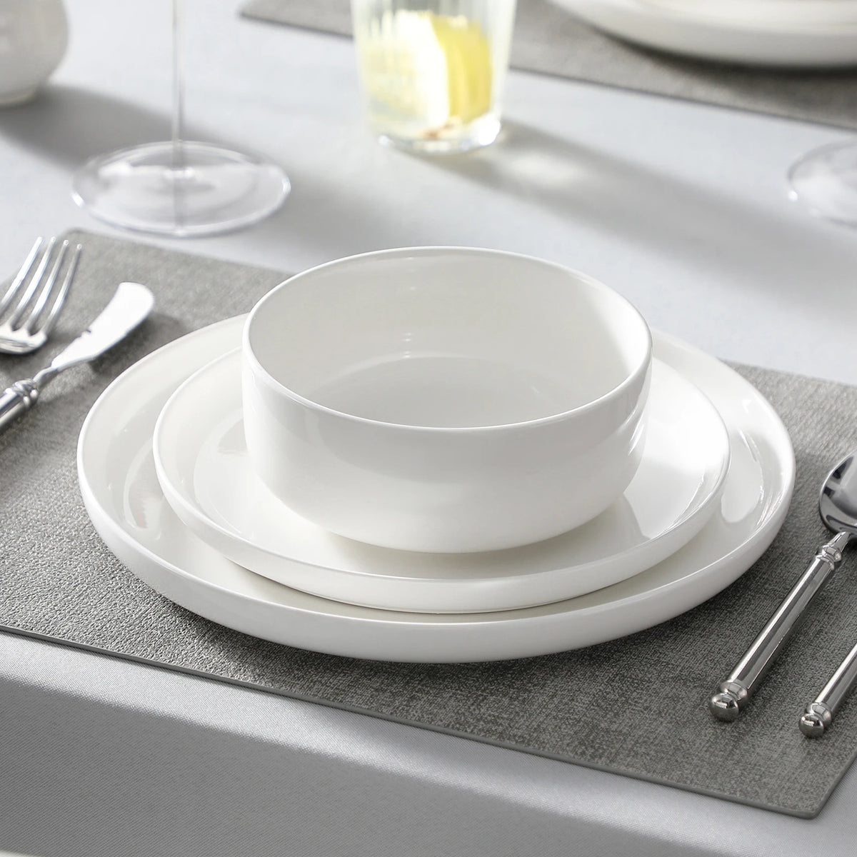 Malacasa Ceramic Porcelain Dinnerware Set For Home Dining